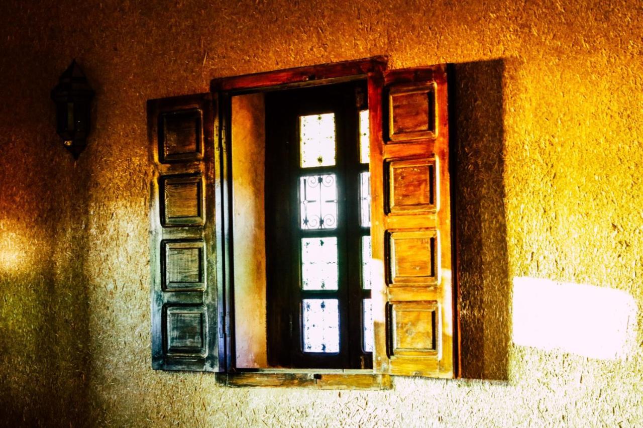 Riad Caravasar Merzouga Exterior photo